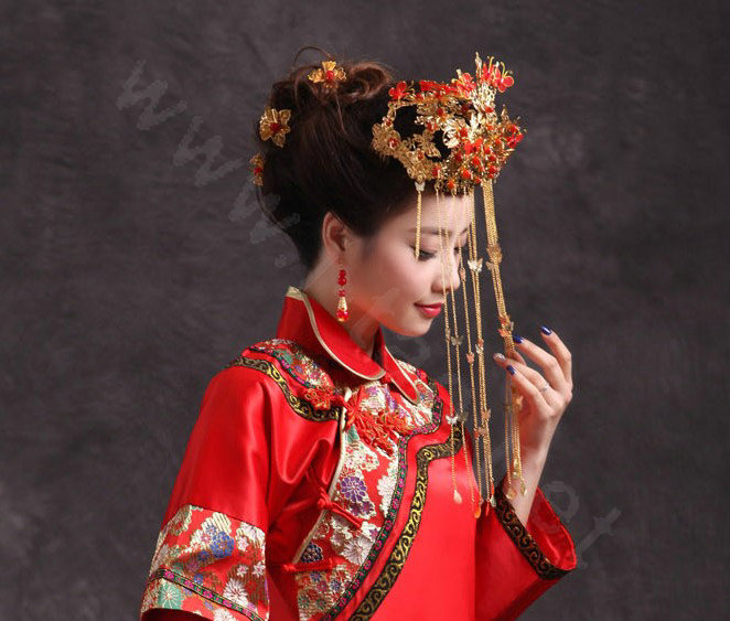 Luxury Bride Chinese style Costume Butterfly Tassel Phoenix Coronet Cheongsam Wedding Bridal Hair Accessories