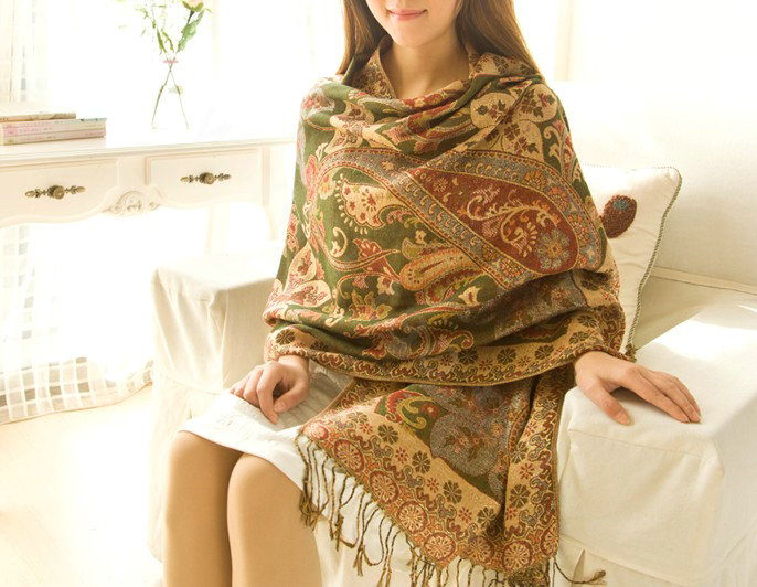 Classic Autumn and Winter Cape Tassels Flower Print Shawl National Style Warm Long Scarf - Green