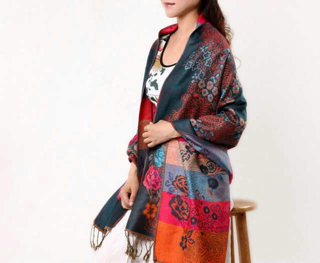 Hot sell Autumn and Winter Cape Tassels Flower Print Shawl National Style Warm Long Scarf - Dark green