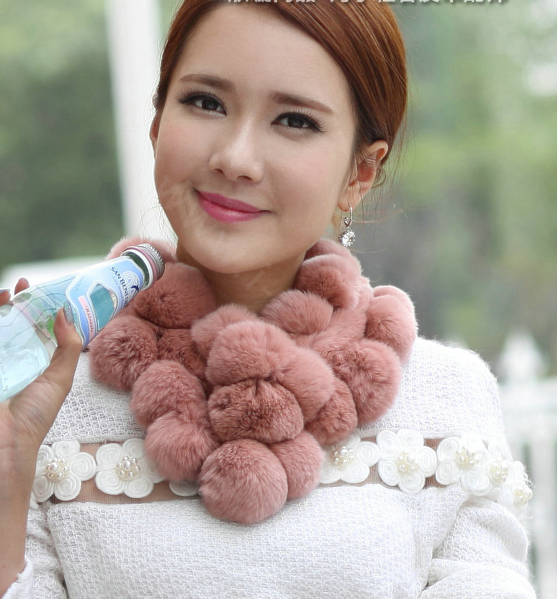 The New Rex Rabbit Fur Scarf Women Winter Neck Wrap Knitted Fur Ball Collar Muffler - Skin Red