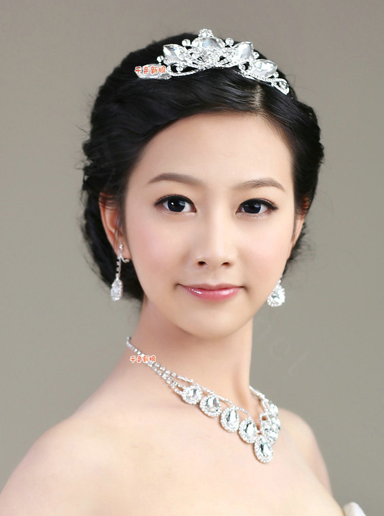Classic Wedding Jewelry Sets for Bridal Crystal Flowers Tiara & Earrings & Rhinestone Necklace