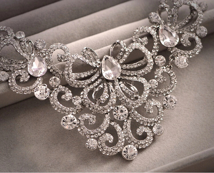 Elegant Wedding Jewelry Sets for Bridal Crystal Butterfly Tiara & Earrings & Rhinestone Necklace