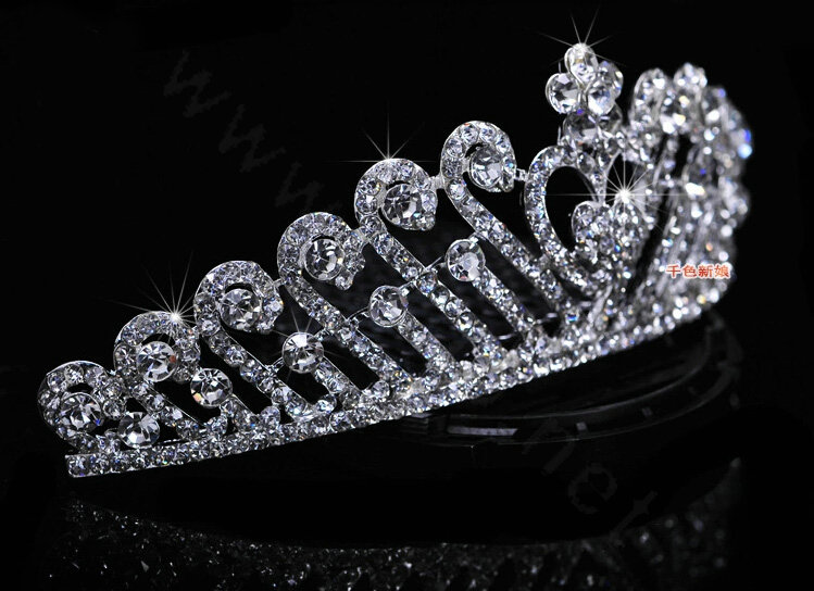 Elegant Wedding Jewelry Sets for Bridal Crystal Flower Tiara & Earrings & Rhinestone Tassel Necklace