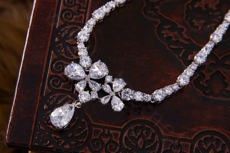 Luxury Banquet Wedding Jewelry Sets Crystal Flower Water-drop Earrings & Bridal Zircon Statement Necklace