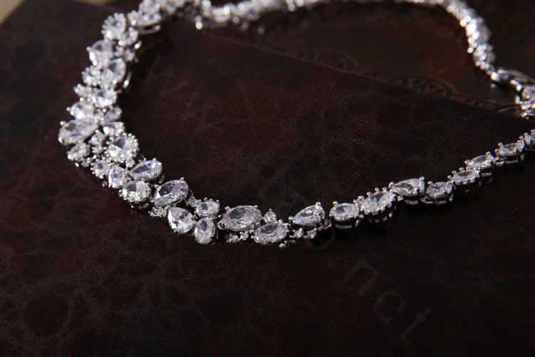 Luxury Banquet Wedding Jewelry Sets Crystal Water-drop Earrings & Bridal Zircon Statement Necklace
