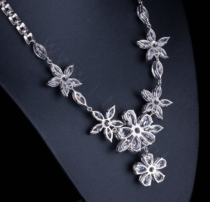 Luxury Banquet Wedding Jewelry Sets Diamond Flower Stud Earrings & Bridal Zircon Pendant Necklace