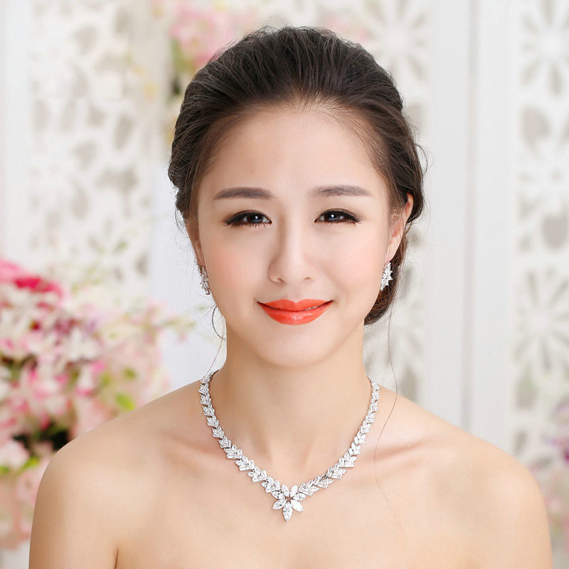 Luxury Banquet Wedding Jewelry Sets Flower Crystal Stud Earrings & Bridal AAA+ Zircon Statement Necklace