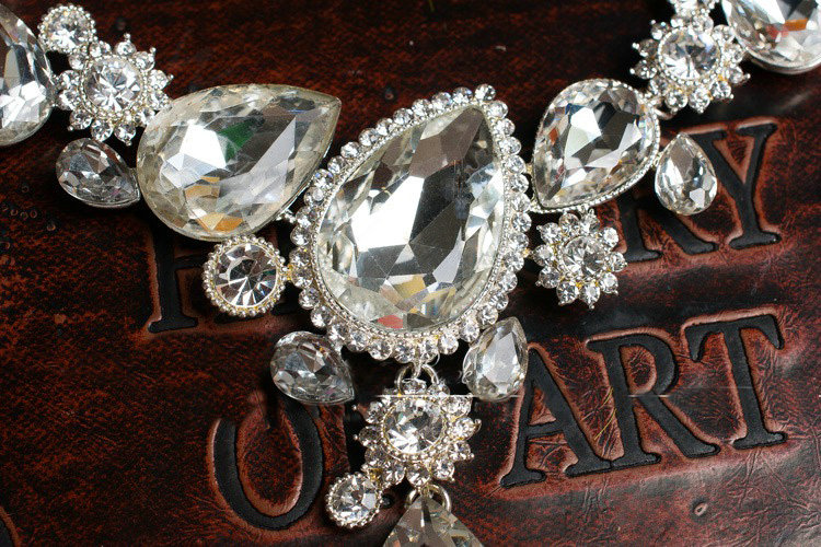 Luxury Banquet Wedding Jewelry Sets Flower White Crystal Headdress & Earrings & Bridal Rhinestone Necklace