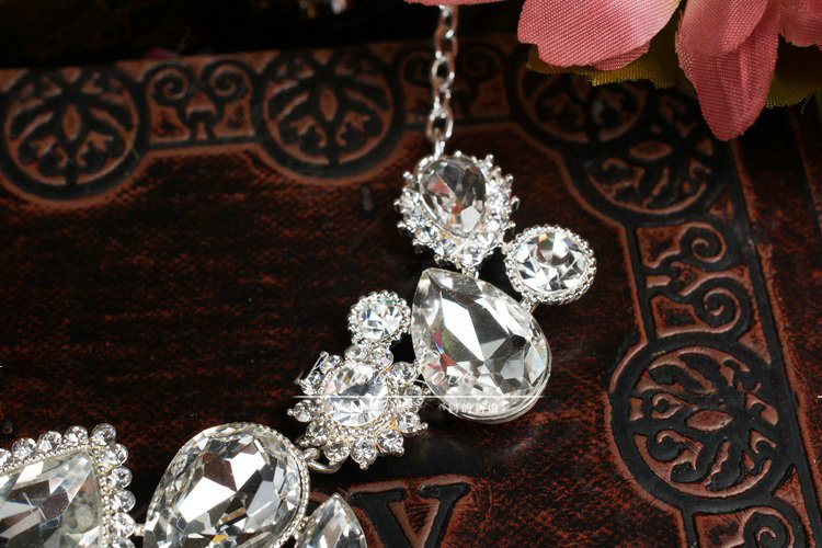 Luxury Banquet Wedding Jewelry Sets Flower White Crystal Headdress & Earrings & Bridal Rhinestone Necklace