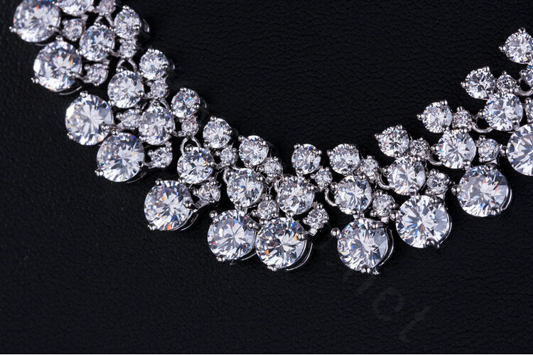 Luxury Classic Banquet Wedding Jewelry Sets Diamond Stud Earrings & Bridal Zircon Statement Necklace
