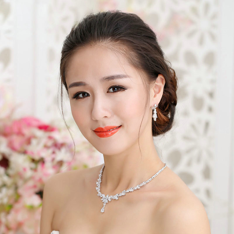 Luxury Classic Banquet Wedding Jewelry Sets Leaf Flower Earrings & Bridal AAA+ Zircon Statement Necklace