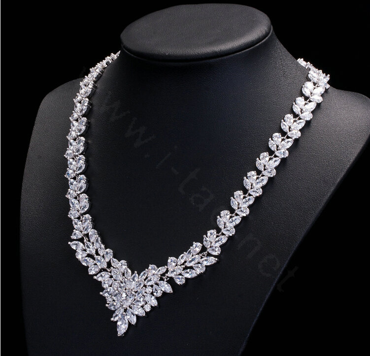 Luxury Wedding Jewelry Sets Including 1 Pair Flower Stud Earrings & Bridal Zircon Statement Necklace
