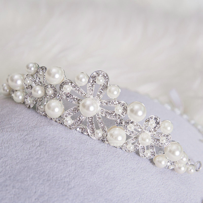 Simple Wedding Jewelry Sets Pearl Flower Crystal Tiara & Earrings & Bridal Rhinestone Necklace
