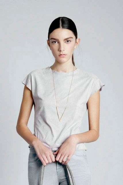 Fashion Personality Women Long Metal V shape Triangle Gold-plated Necklace Clavicle Chain