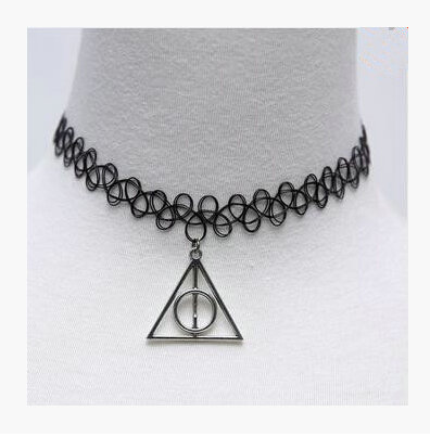 Hot sale Fashion Women Metal Harry Porter Triangle Elastic Tattoo Choker Necklace Clavicle Chain
