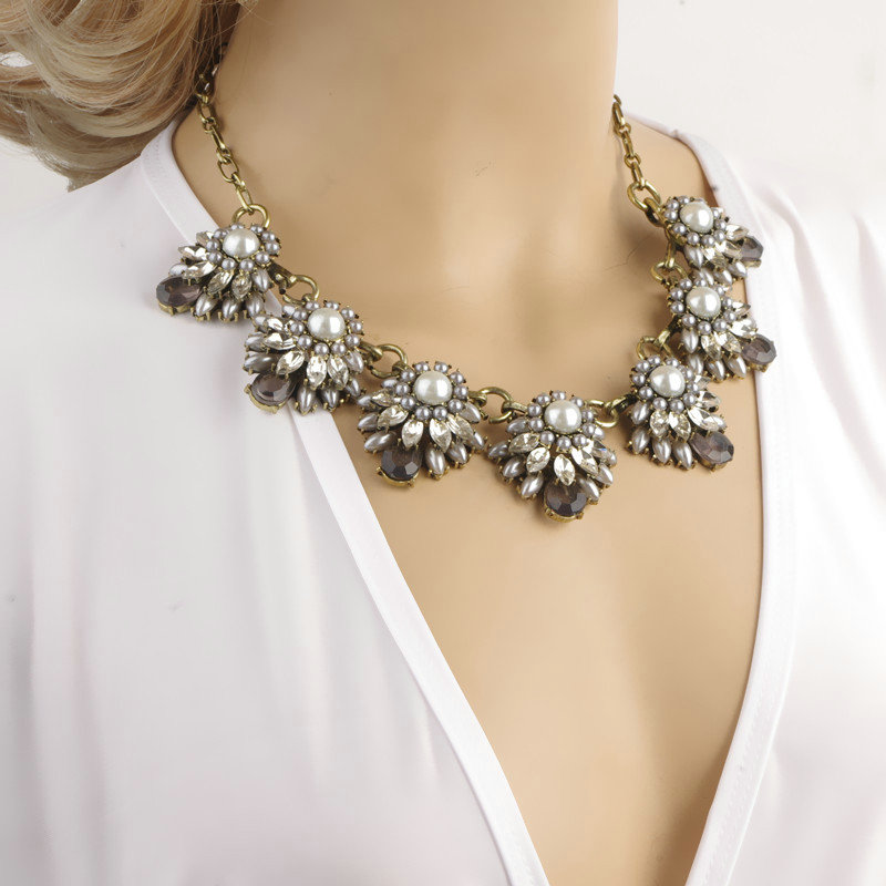 New Women Fashionable Exaggeration Gem Multi layer Pearl Flower Crystal Bib Necklace Clavicle Chain