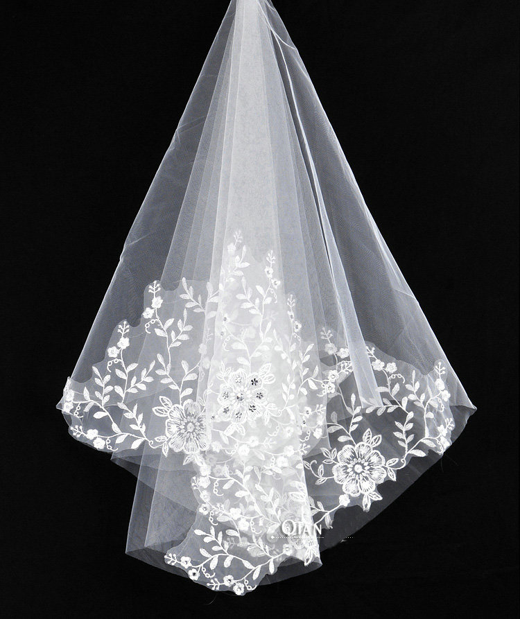 Retro Cathedral Handmade Lace Flower Rhinestone Bridal Wedding Veil Bride Deco