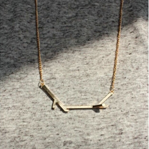 Unique Fashion Simple Women Golden Gold-plated Metal Geometric Shape Necklace Clavicle Chain