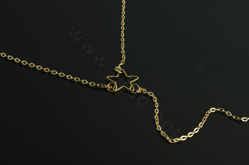 Unique Simple Women Gold-plated Metal Hollow Stars Pendant Necklace Clavicle Chain