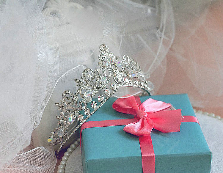 Oversize Flower Crystal Bride Wedding Tiaras Princess Rhinestone Pageant Crowns Hair Accessory