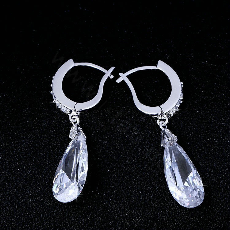 Gorgeous Wedding Accessories Drop Earring Jewelry Top Big Cubic Zirconia White Gold Plated Earrings for Women