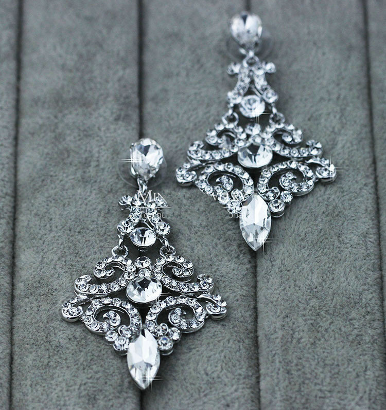 Pretty Geometic Czech Rhinestone Crystal White Gold Plated Earrings for Women Wedding Jewelry Bridal Earrings