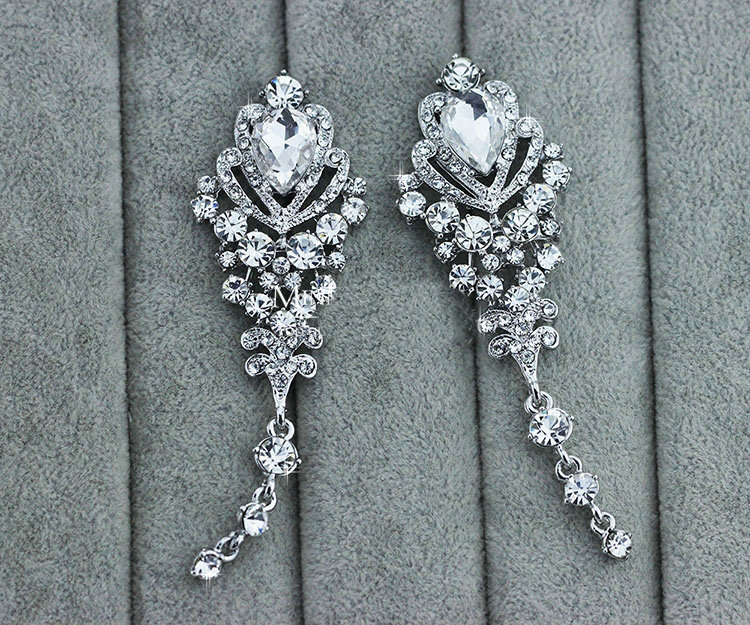 Top Quality Luxurious Trendy Waterdrop Crystal Bridal Earrings White K Plated Long Earrings for Women