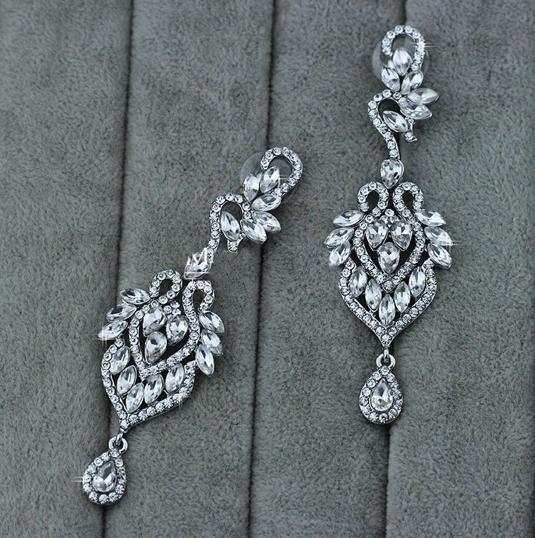 Unique Design Czech Rhinestone Crystal White Gold Plated Bridal Elegant Earrings for Women Fashion jewelry