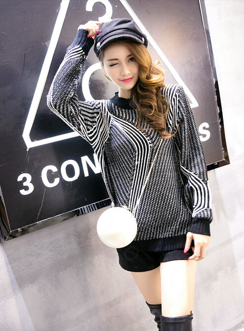 Winter Fashion Sweater Female Loose Bat Sleeve Hollow Stripe Thick - Grey