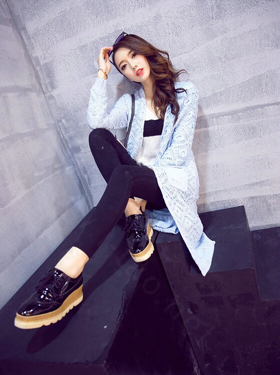 Winter Sweater Fashion Crochet Pockets V-Neck Cardigan Coat Hollowed Thick - Blue