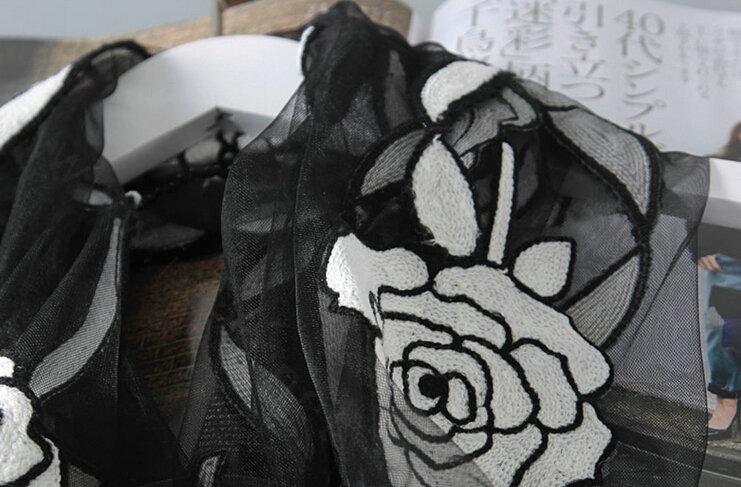 Embroidered Floral Scarves Wrap Women Winter Warm Polyester 195*65CM - Pink