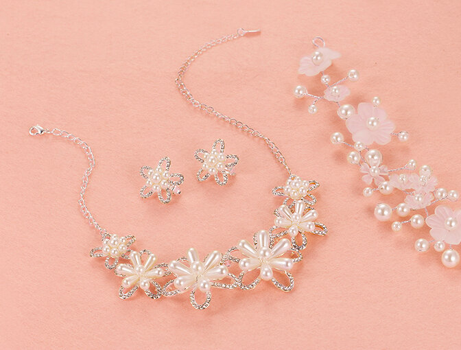 Fashion Rhinestone Pearl Flower Bridal Necklace Earrings Women Wedding Jewelry Sets - Silver