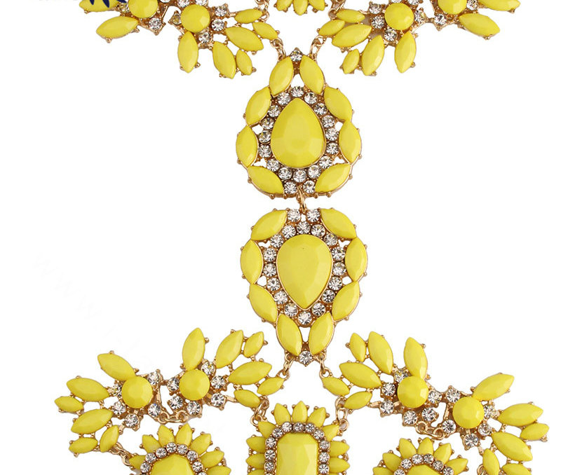 Alloy Rhinestone Flower Pendant Gem Necklace Bikini Beach Dress Decro Body Chain Jewelry - Yellow