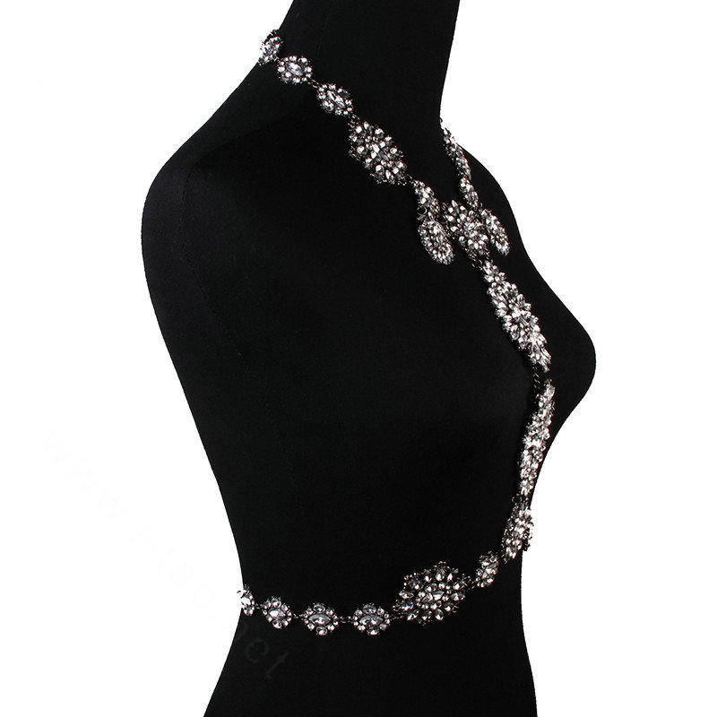 Calssic Rhinestone Flower Collar Pendant Necklace Dress Decro Body Chains Jewelry - White
