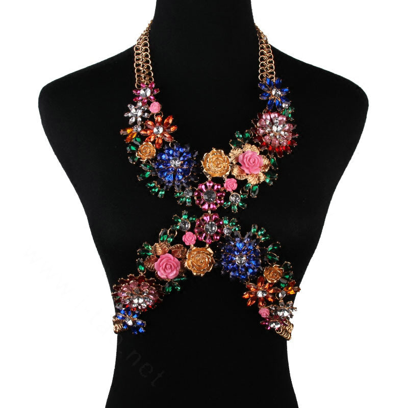 Exaggerate Crystal Flower Pendant Necklace Bikini Beach Dress Decro Body Chain Jewelry - Colour