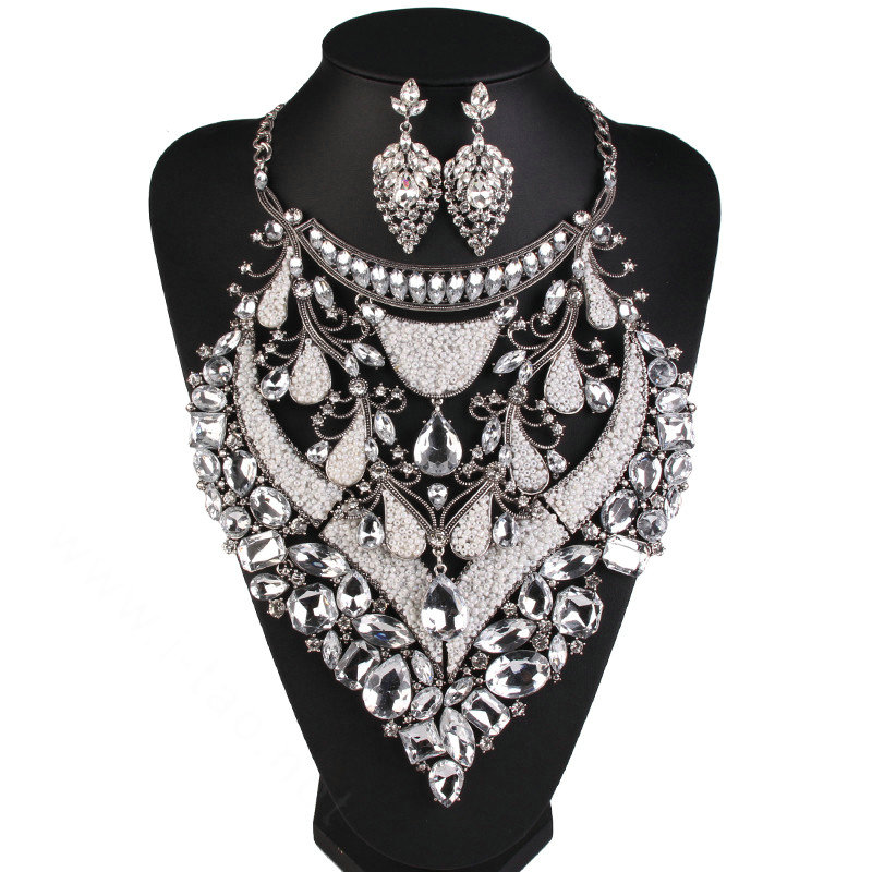 Exaggerate Women Diamond Choker Necklace & Earrings Nightclub Dress Decro Jewelry - White