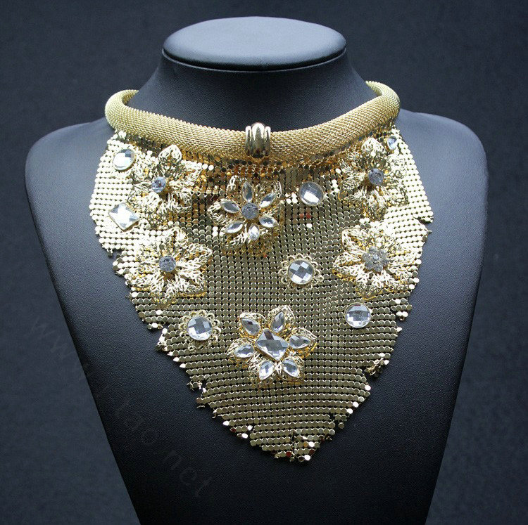 Fashion Rhinestone Flower Collar Chunky Necklace Scarf Dress Decor Jewelry - Gold