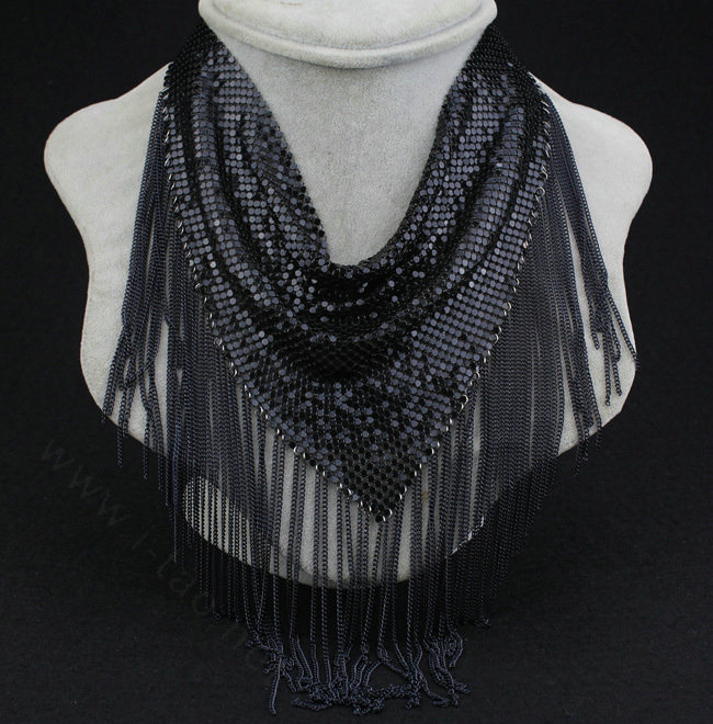 Fashion Triangle Tassel Collar Necklace Scarf Showgirl Dress Decor Jewelry - Black