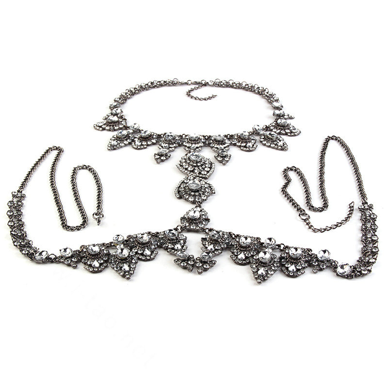 Gorgeous Rhinestone Flower Collar Pendant Necklace Dress Decro Body Chains Jewelry - White