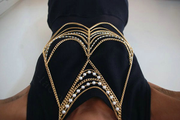 HOT SALE Pearl Necklace Layers Bikini Breast Bra Body Chains Jewelry - Gold