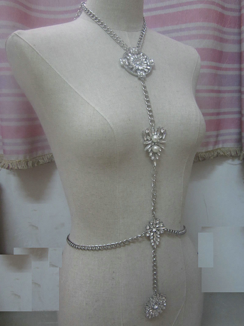 Sexy Banquet Crystal Flower Belly Body Chain Bikini Beach Decro Necklace Jewelry - White