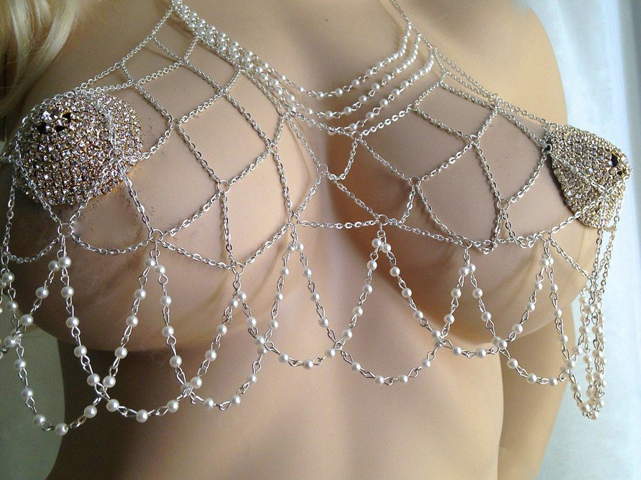 Women Calssic Pearls Body Chain Bikini Bra Slave Harness V Necklace Waist Jewelry - Silver