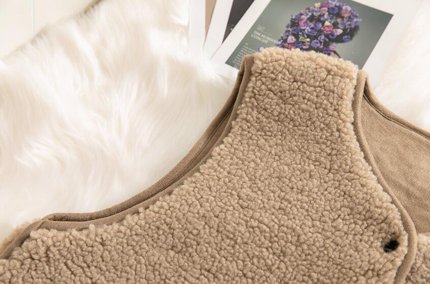 Cheap Classic pocket Faux Fox Fur Vests Fashion Women Overcoat - White