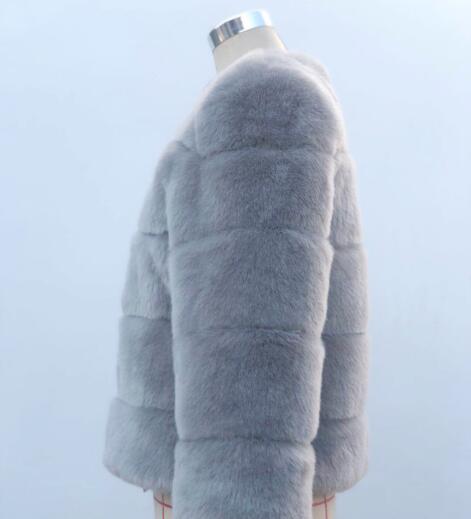 Cheap Warm Faux Fox Fur Overcoat Fashion Women Coat - Blue