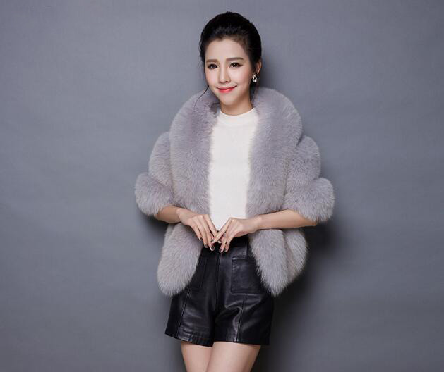Elegant Warm Faux Fox Vest Fashion Women Overcoat - Grey