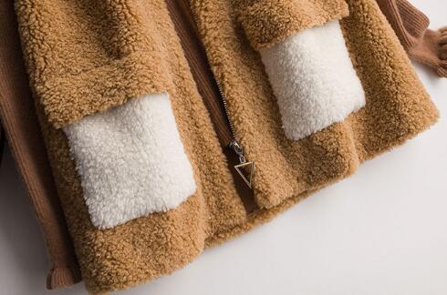 Good Furry Faux Lamb Fur Vest Fashion Women Overcoat - White