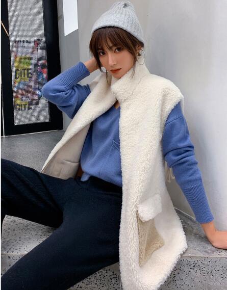 Good Furry Faux Lamb Fur Vest Fashion Women Overcoat - White