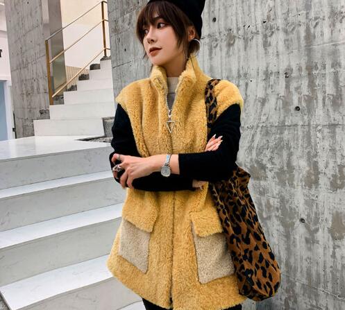 Good Furry Faux Lamb Fur Vest Fashion Women Overcoat - Yellow