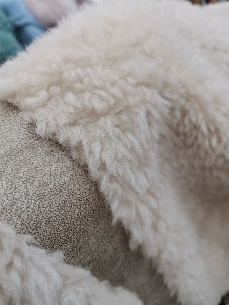 High Quality Winter Elegant Faux Lamb Fur Vest Fashion Women Overcoat - Beige