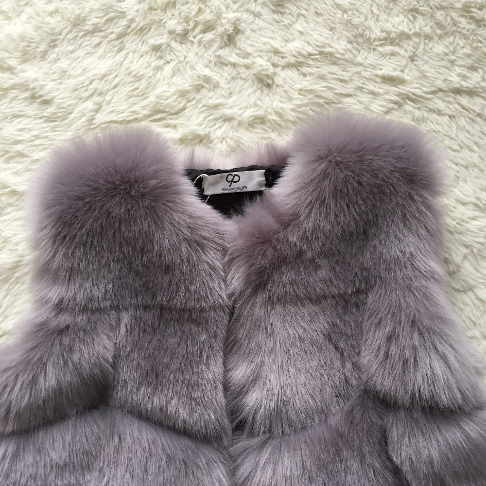 Nine Points Sleeve Warm Faux Fox Fur Overcoat Fashion Women Coat - Grey